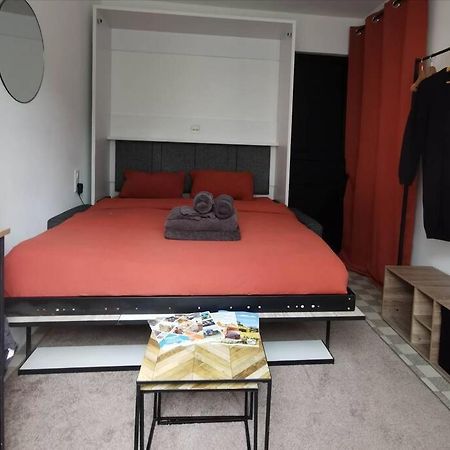 Chambre 2 Pas Du Centre-Ville Gisors Exteriör bild